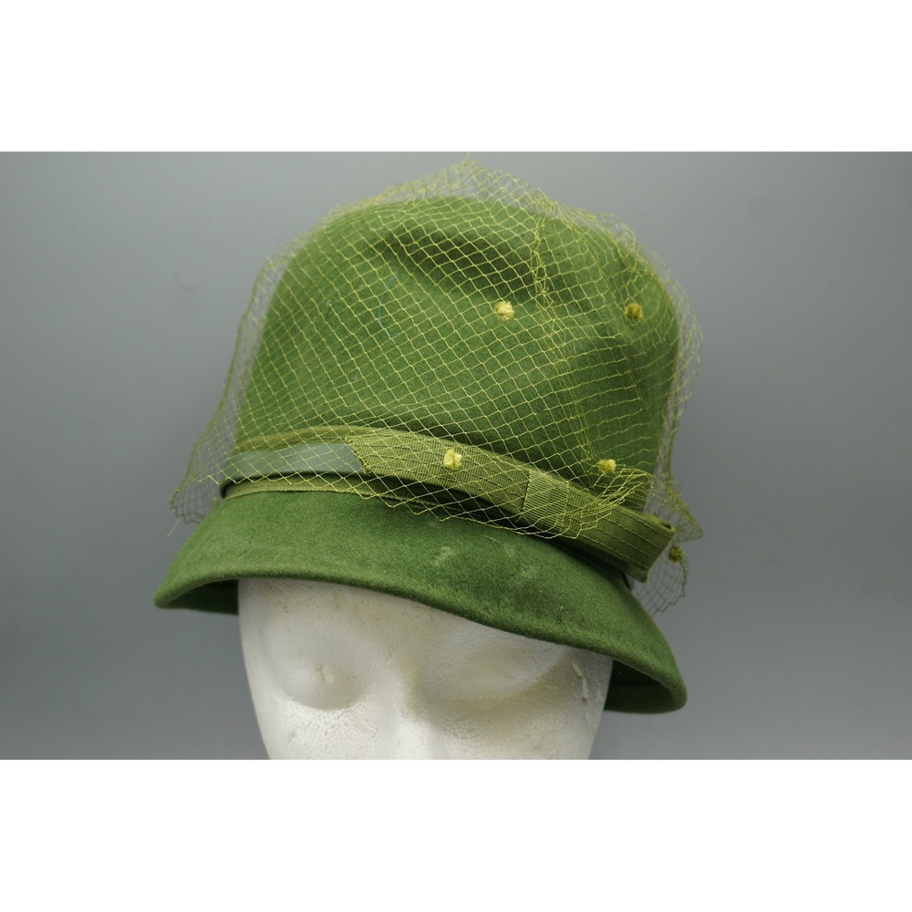 Vintage Neumann Endler Electa Green Wool Felt Cloche Hat Veil Union Made